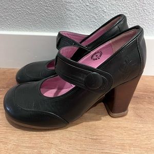 Black John Fluevog Soprano Shoes Size 6 Women’s